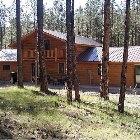 Comanche Lodge Custer Rum bild