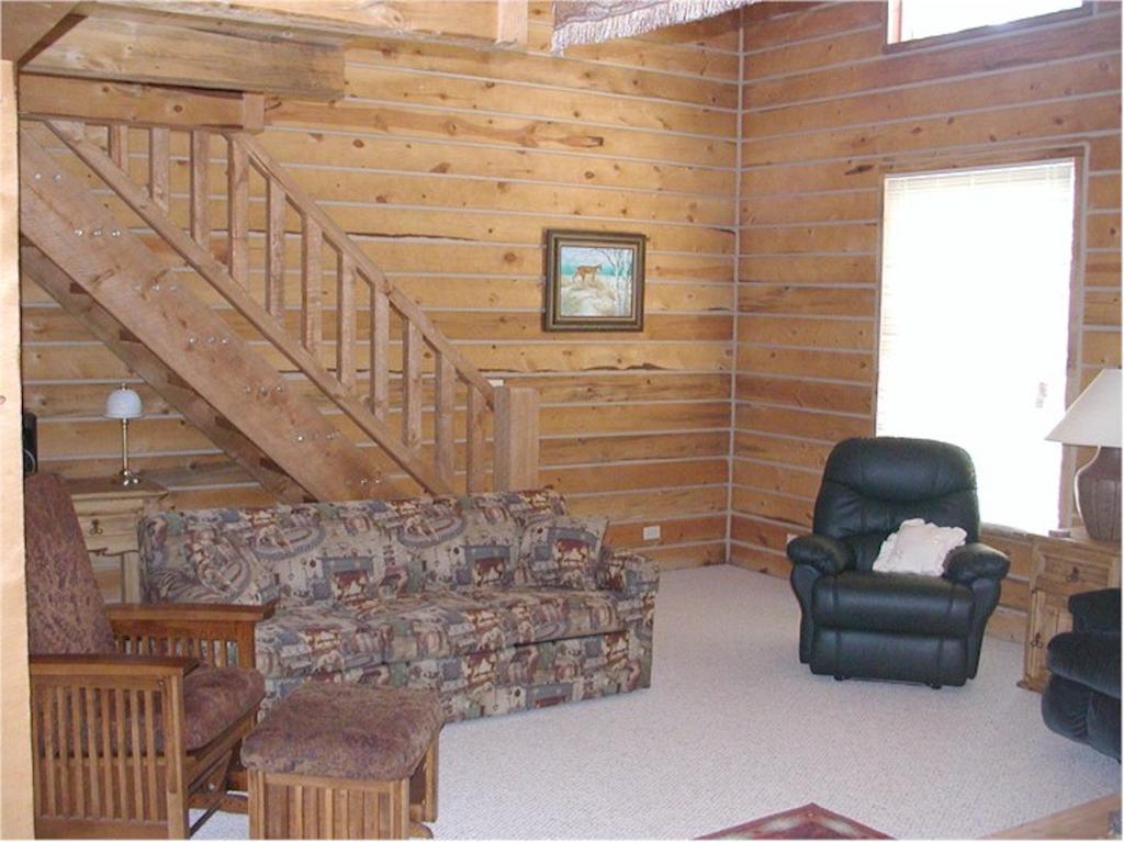 Comanche Lodge Custer Rum bild